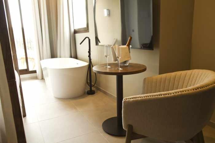 Mochoruralhome Ulldemo Suite Beceite Ngoại thất bức ảnh